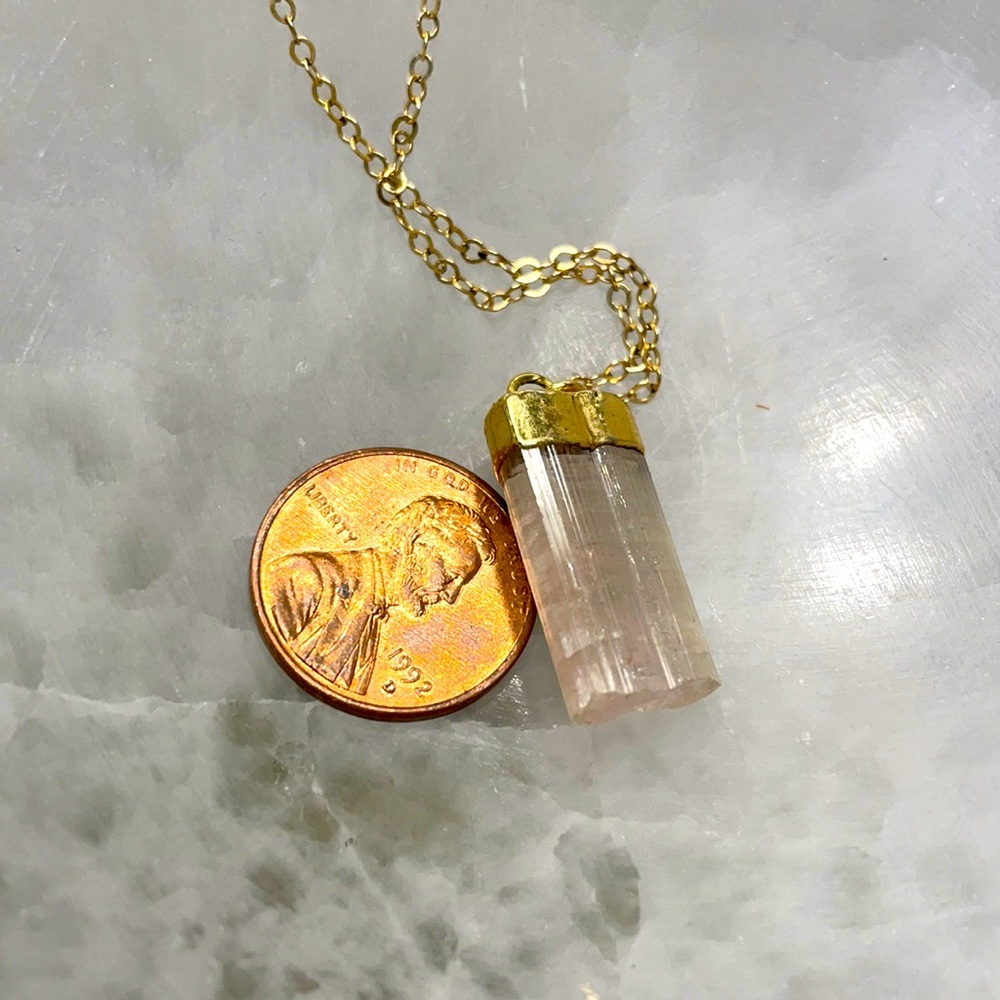 Gold Rose Quartz Necklace